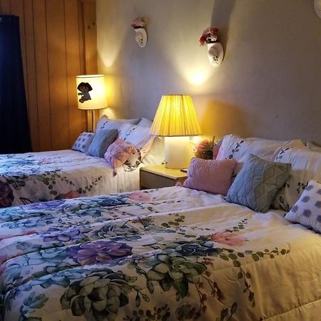 Pittsfield Motor Inn Buitenkant foto